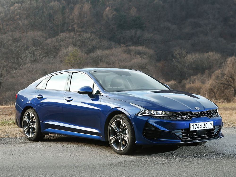 /img/cars/1637051646-exterior_kia_K5_2.jpg