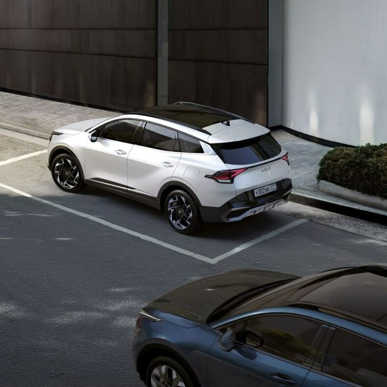/img/cars/1661331727-ff1a0bce-a377-4523-be87-07b38aaa29b3.jpg