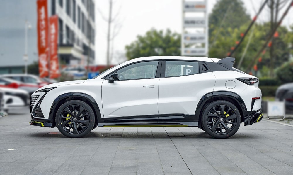 /img/cars/1674718685-uni-t-1-30.jpg