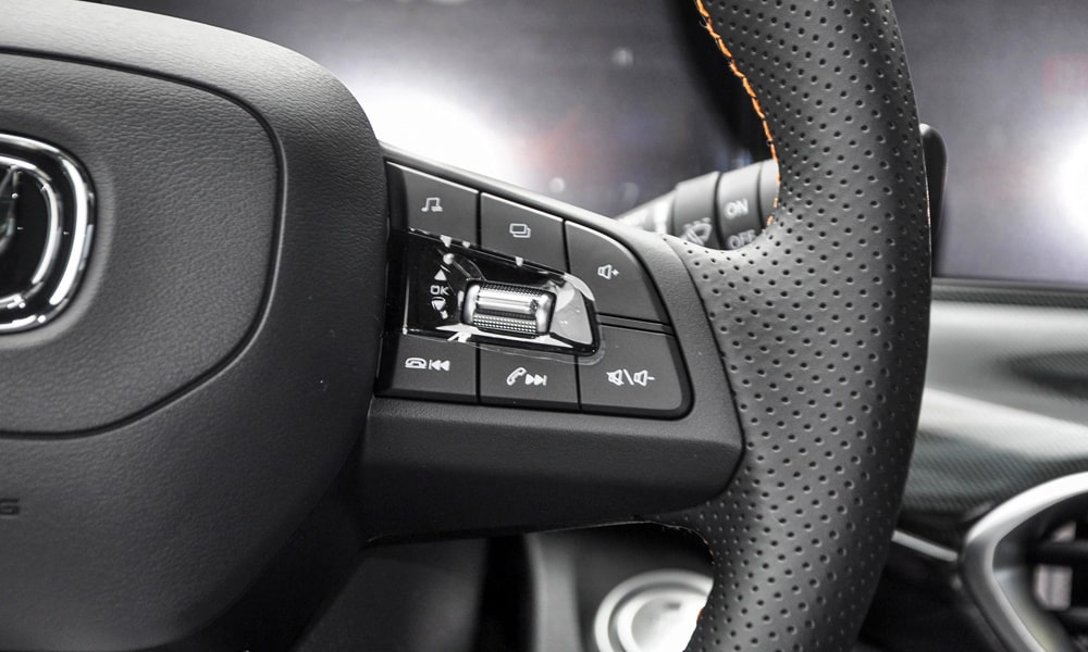 /img/cars/1674718686-uni-t-1-44.jpg