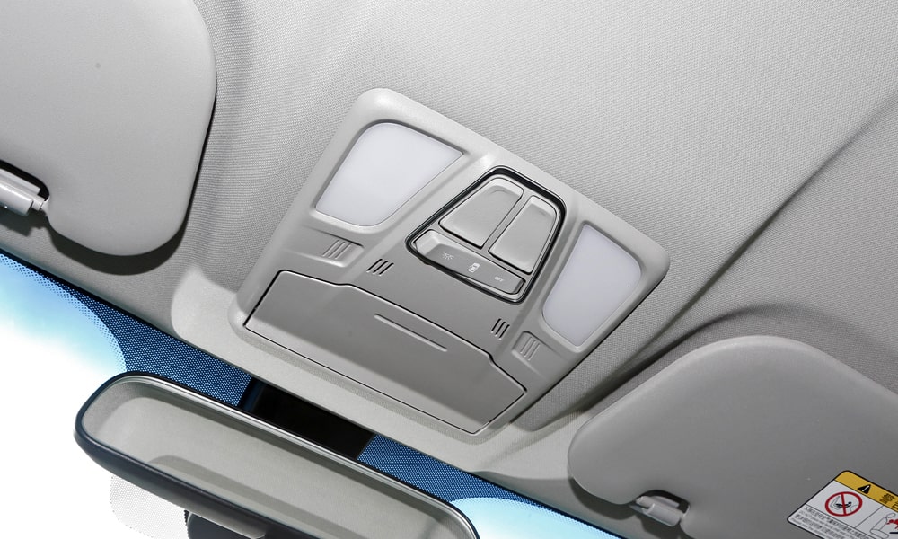 /img/cars/1679921195-x70-24.jpg