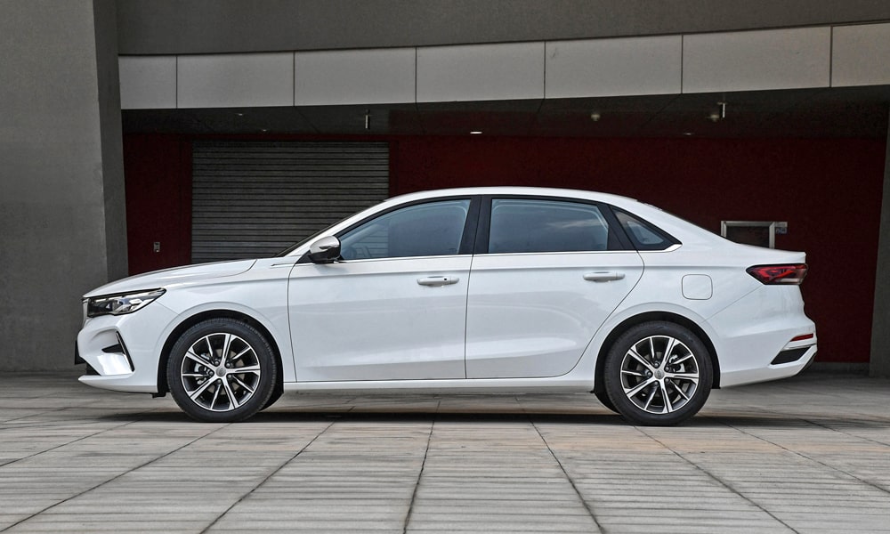 /img/cars/1690531289-emgrand-5.jpg