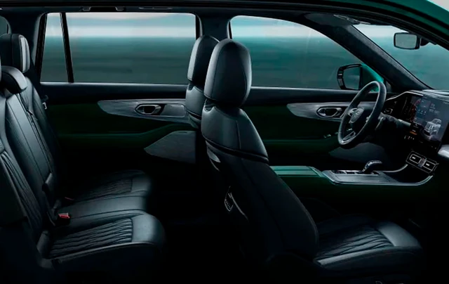 /img/cars/334cbe7d-4f94-49d0-afa3-905527d8fb98.webp