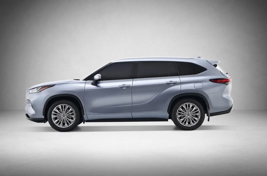 /img/cars/large_19e94c61b5e700eb0f2ea158bec520dd6868ece4_1596365126.webp